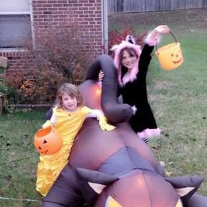 Meet your Posher, April